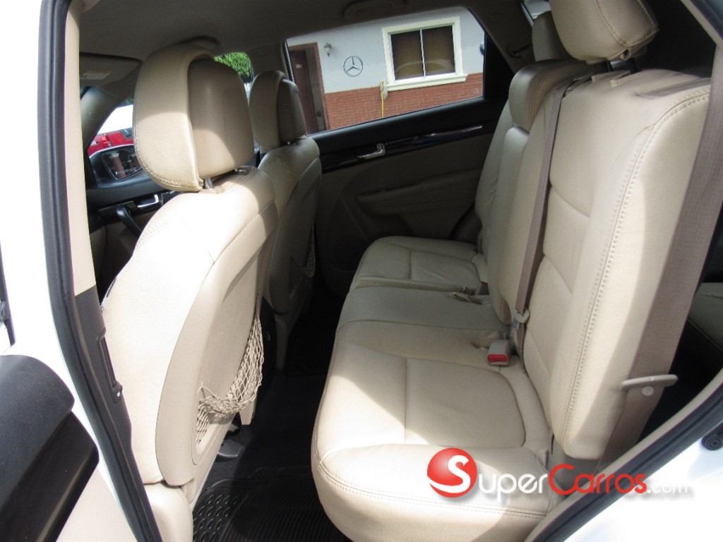 2013 Kia Sorento LX — foto 10 / 11