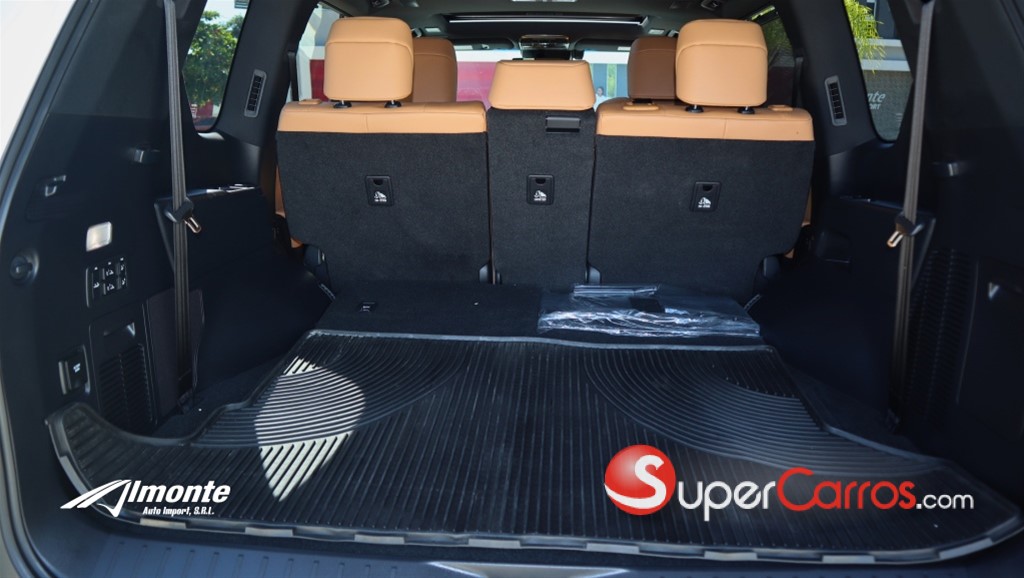 2025 Lexus LX 600 Luxury — foto 12 / 12