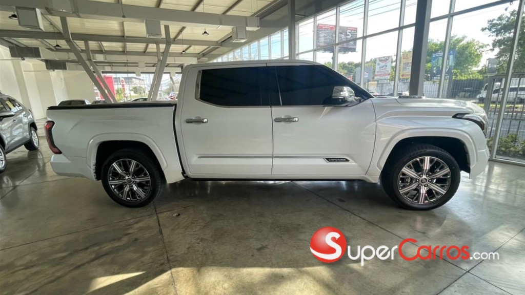 2023 Toyota Tundra Capstone — foto 10 / 10