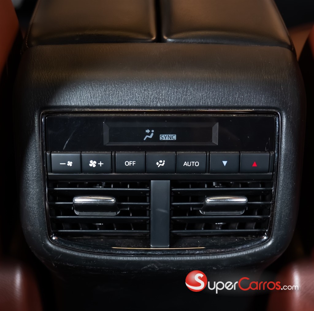 2017 Mazda CX-9 Signature — foto 11 / 12