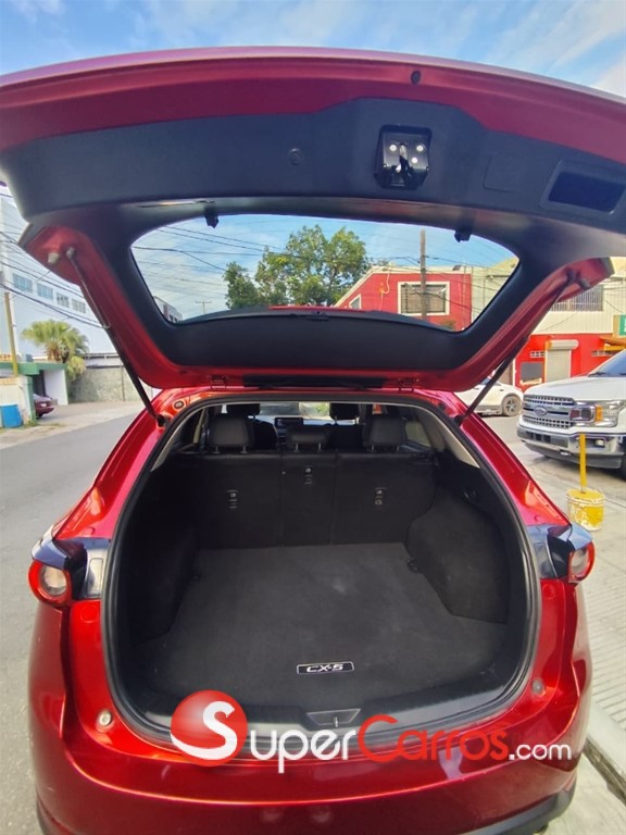 2021 Mazda CX-5 Touring — foto 6 / 12