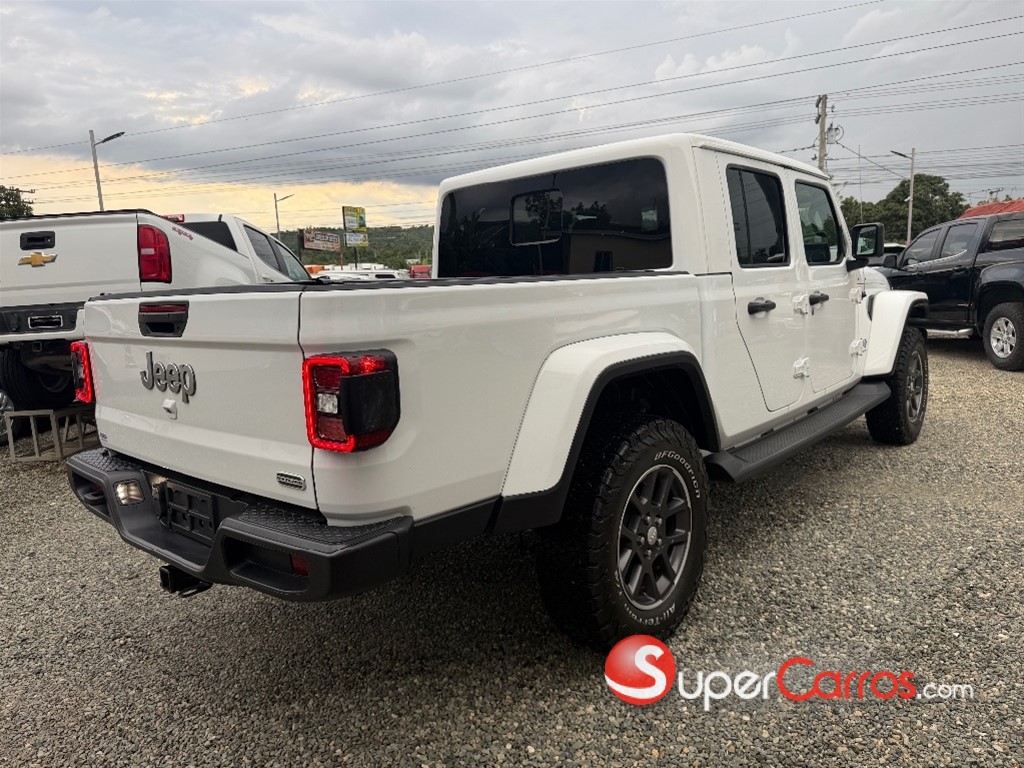 2020 Jeep Gladiator Overland — foto 4 / 9
