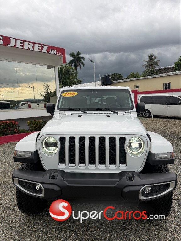 2020 Jeep Gladiator Overland — foto 6 / 9