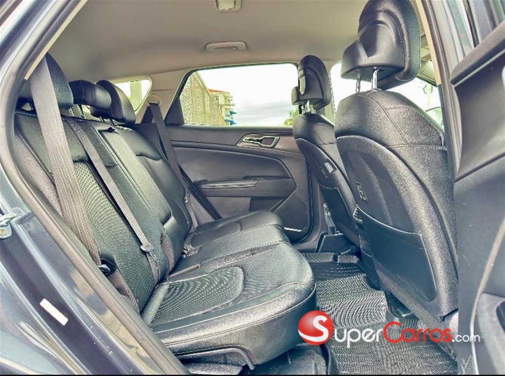 2023 Kia Sportage LX — foto 10 / 10