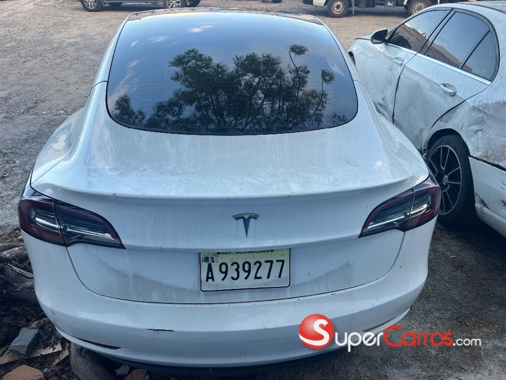 2021 Tesla Model 3 Standard Range Plus — foto 5 / 10