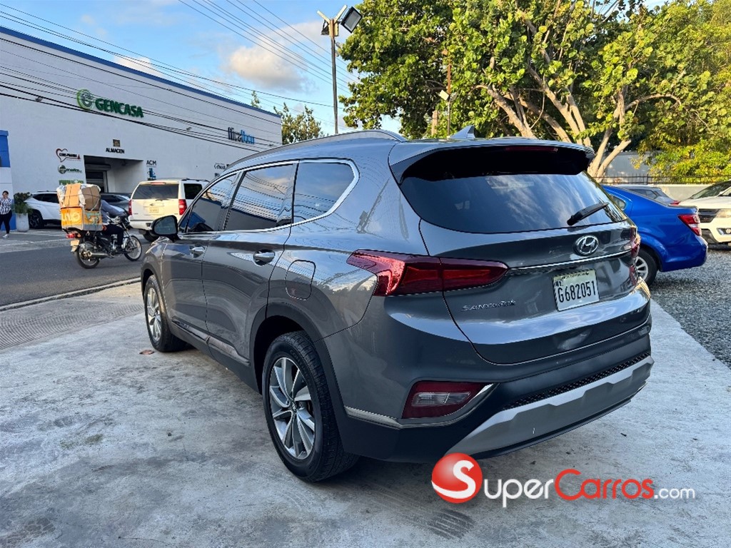 2020 Hyundai Santa Fe Limited — foto 6 / 12