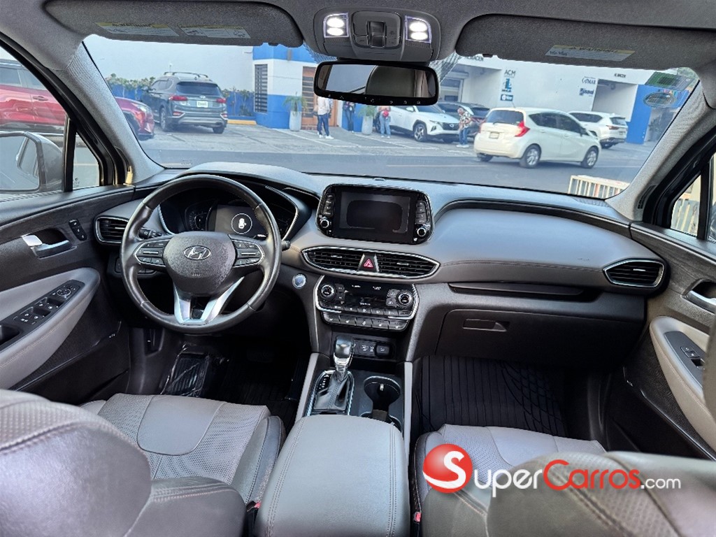 2020 Hyundai Santa Fe Limited — foto 8 / 12