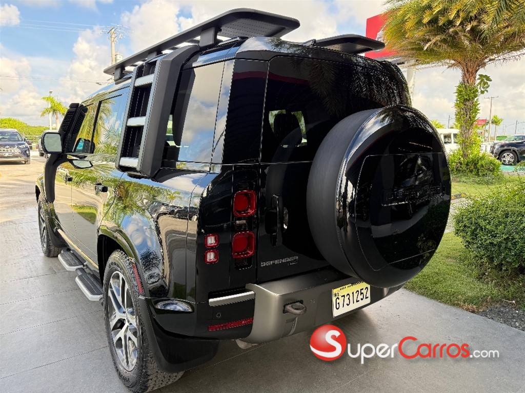 2021 Land Rover Defender 110 — foto 4 / 10