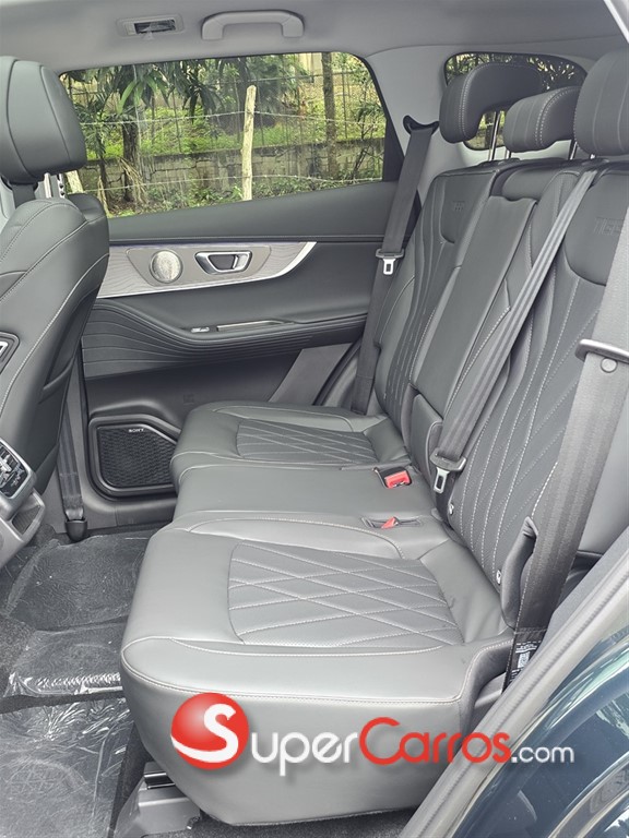 2026 Chery Tiggo 8 Pro — foto 8 / 9