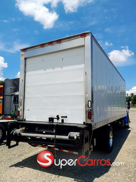 2015 Freightliner M2-106 — foto 2 / 9