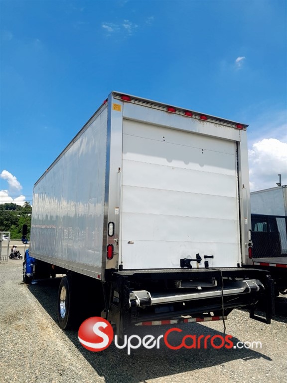 2015 Freightliner M2-106 — foto 4 / 9