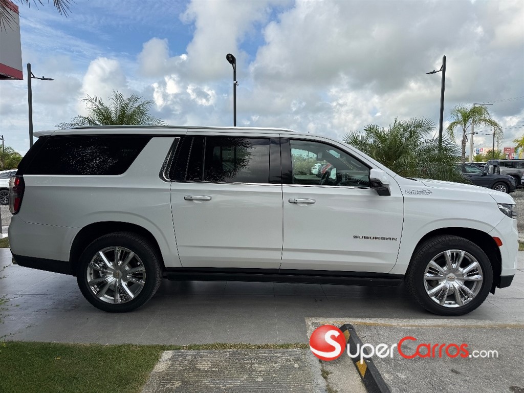 2021 Chevrolet Suburban Highcountry — foto 7 / 11
