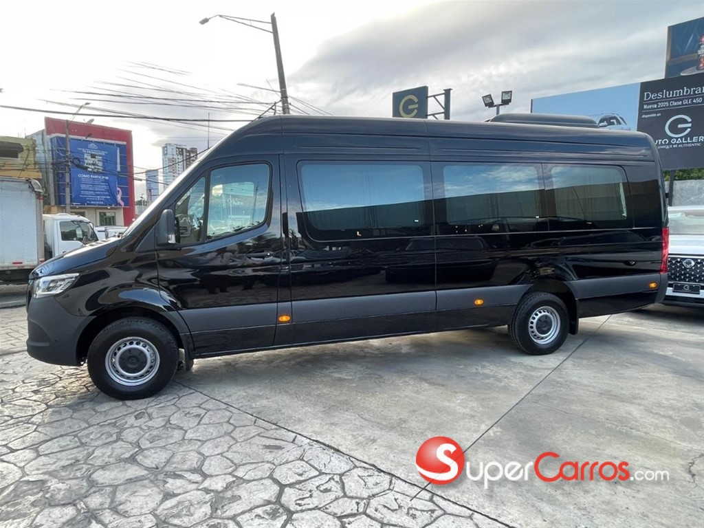 2026 Mercedes-Benz Sprinter — foto 3 / 8