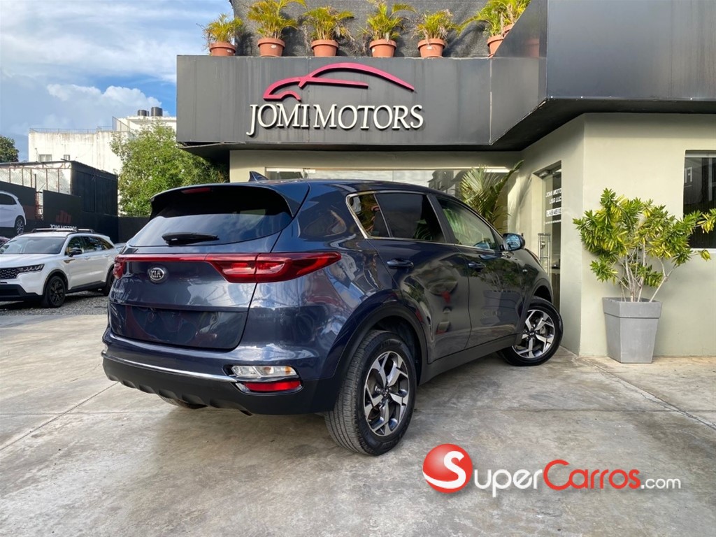 2020 Kia Sportage LX — foto 6 / 9