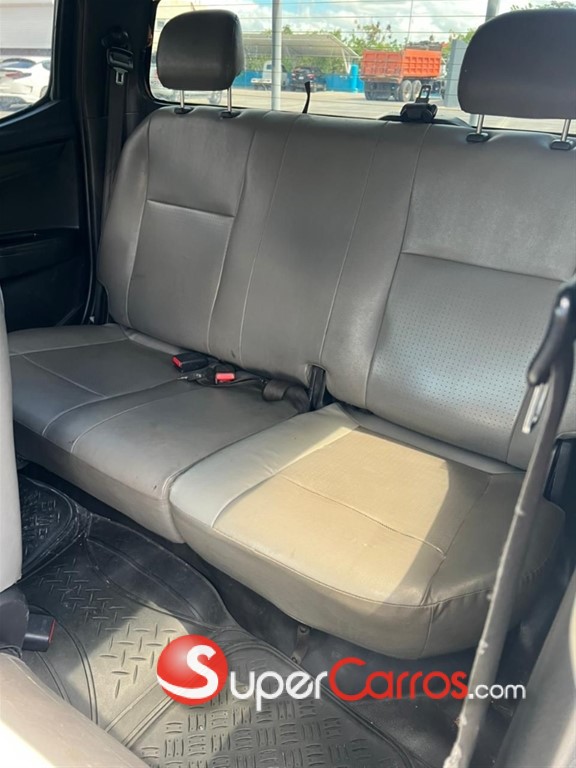2016 Isuzu DMAX — foto 5 / 9