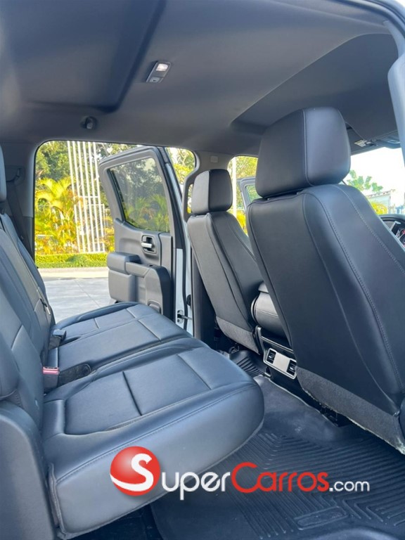 2019 Chevrolet Silverado — foto 4 / 12