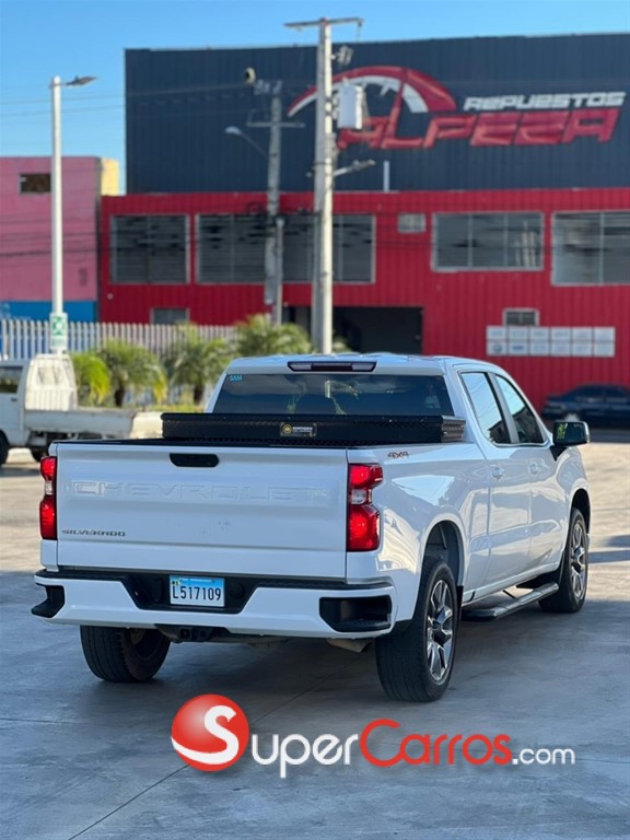 2019 Chevrolet Silverado — foto 9 / 12