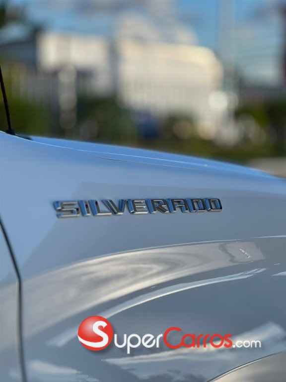 2019 Chevrolet Silverado — foto 10 / 12