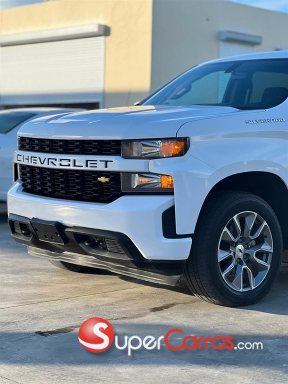 2019 Chevrolet Silverado — foto 11 / 12