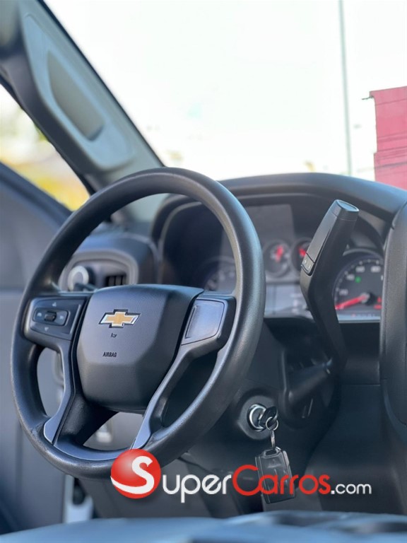 2019 Chevrolet Silverado — foto 12 / 12