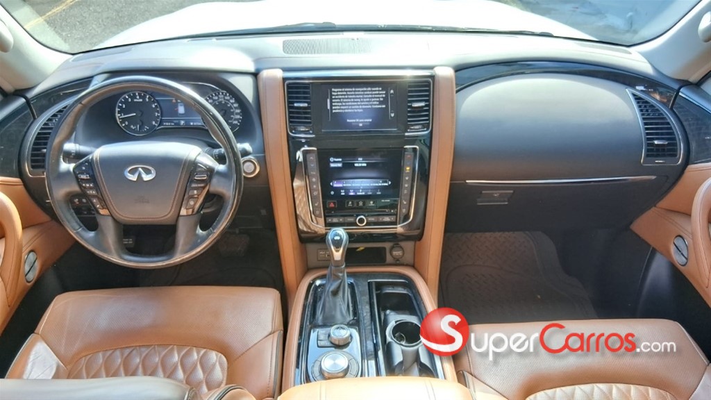 2022 Infiniti QX-80 — foto 7 / 12