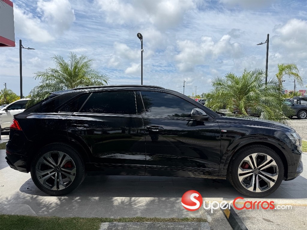 2022 Audi Q8 Premium Plus S-Line — foto 7 / 12