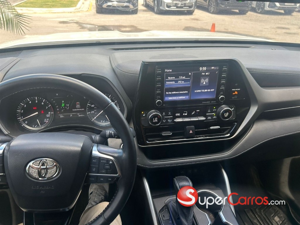 2021 Toyota Grand Highlander XLE — foto 2 / 10