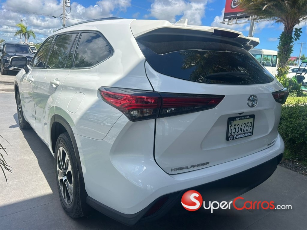 2021 Toyota Grand Highlander XLE — foto 6 / 10