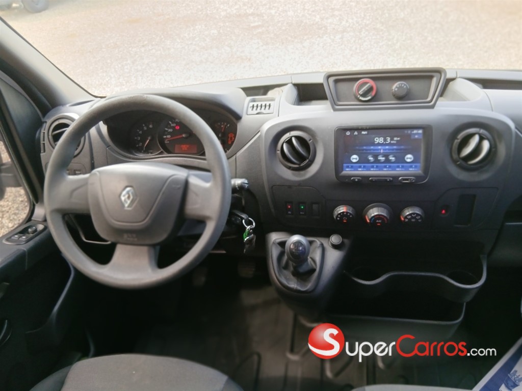 2019 Renault Master Pasajeros — foto 8 / 9