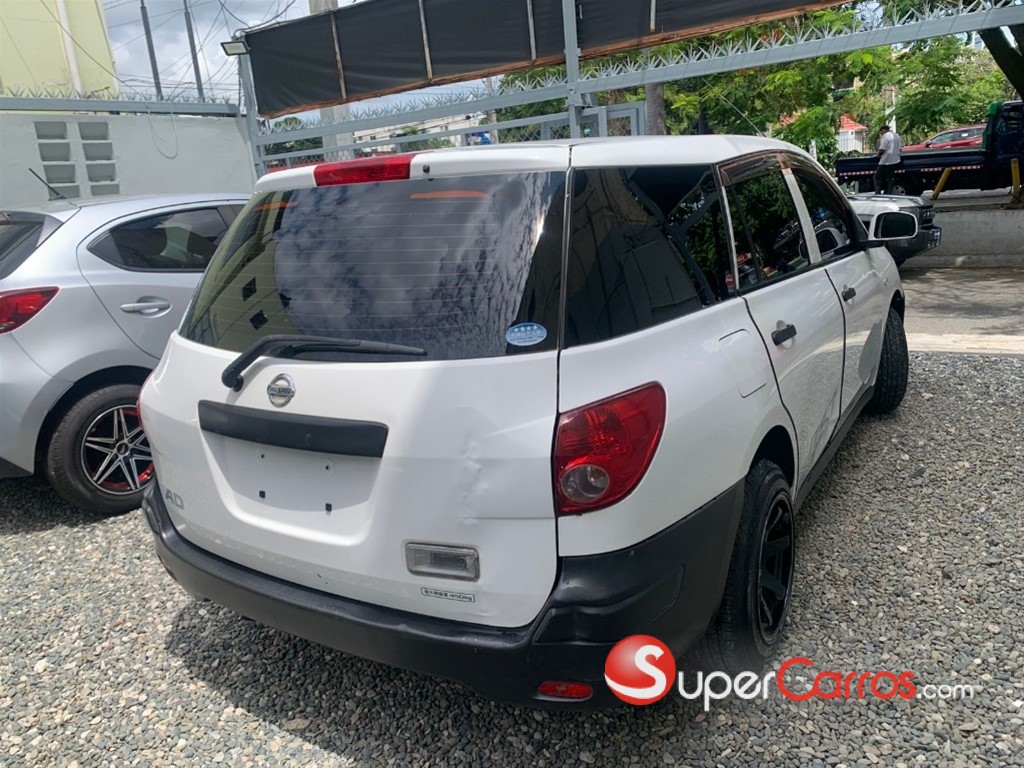 2016 Nissan Ad Wagon — foto 4 / 11