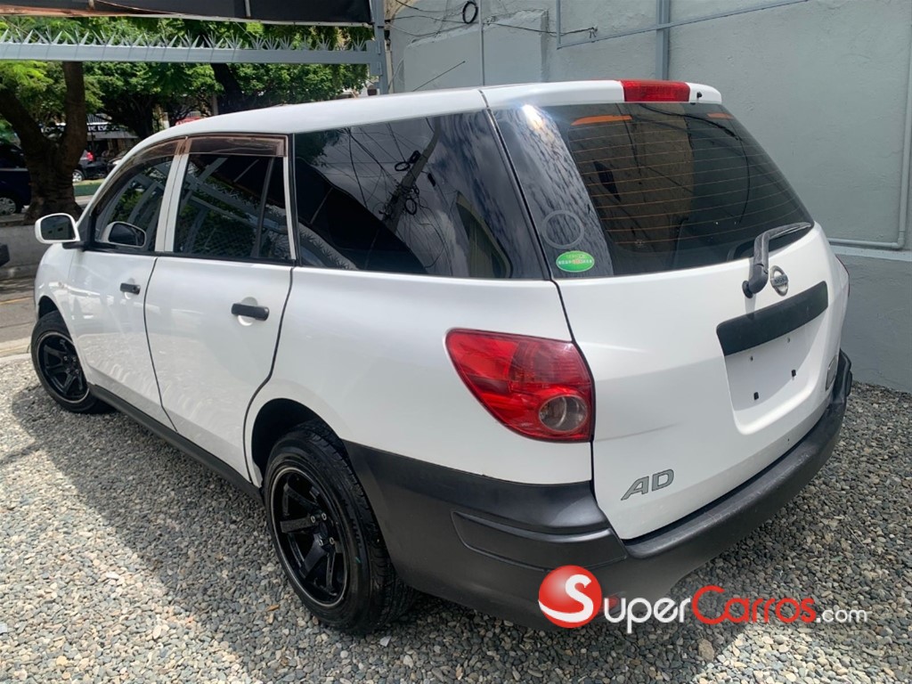 2016 Nissan Ad Wagon — foto 5 / 11