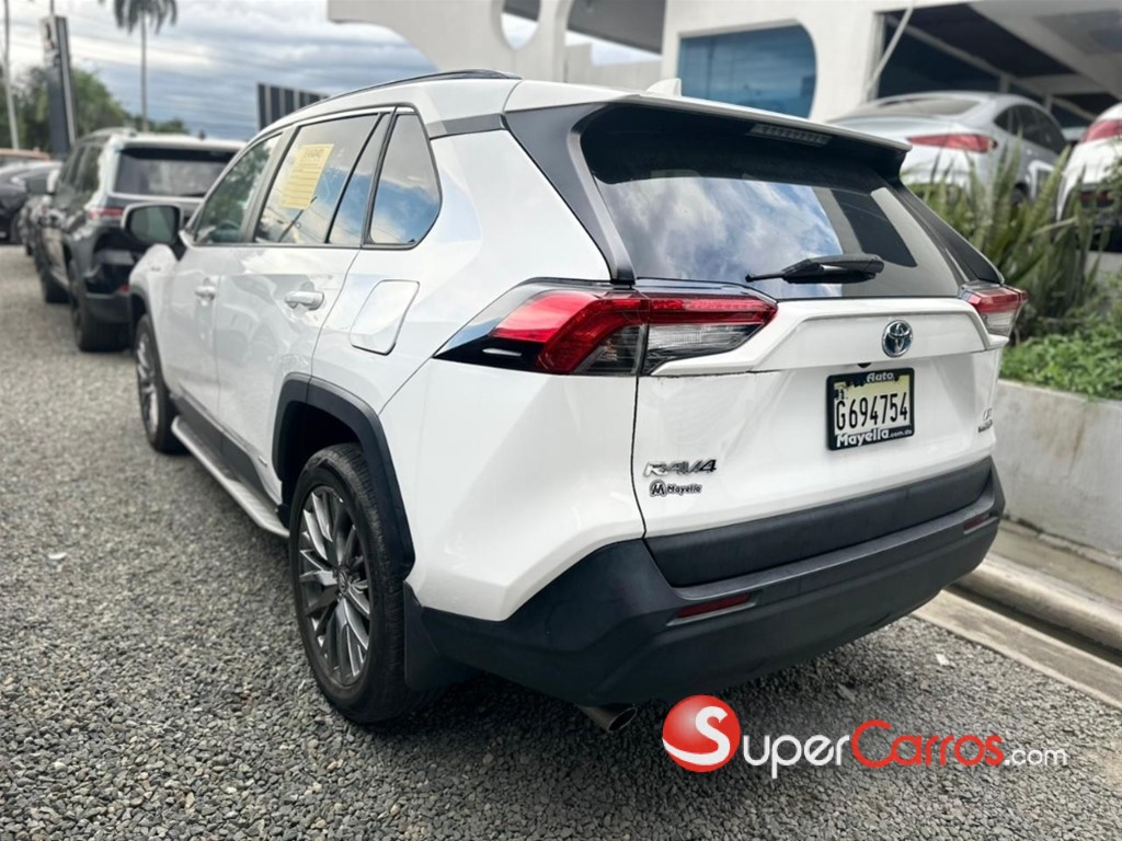 2021 Toyota RAV4 LE Hibrid — foto 9 / 9