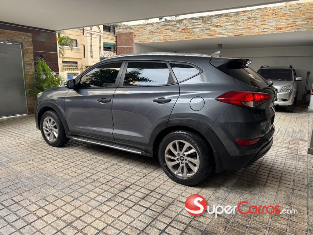 2016 Hyundai Tucson — foto 5 / 12