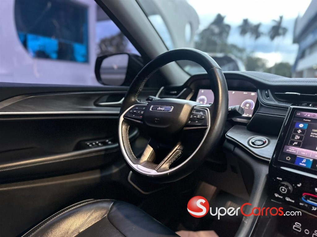 2022 Jeep Cherokee Limited — foto 9 / 12