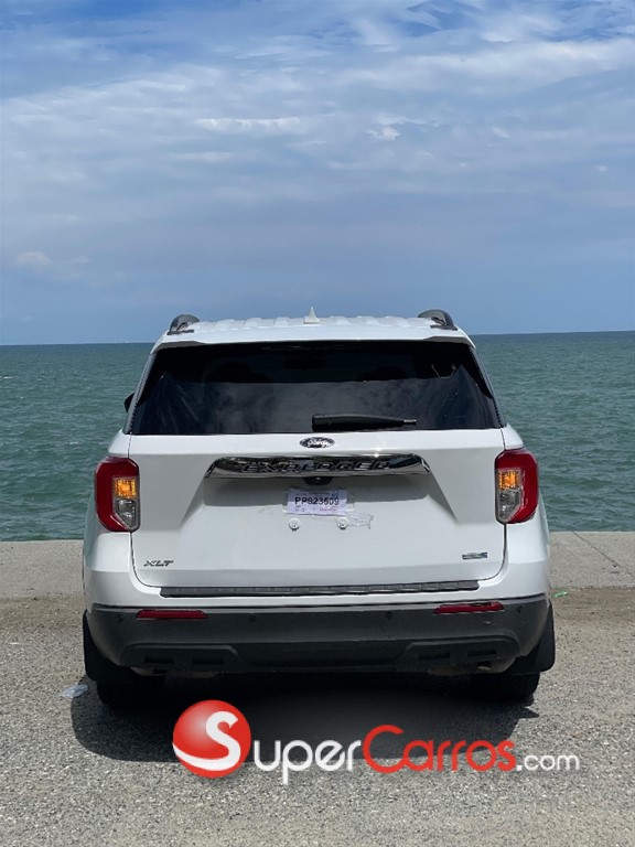 2020 Ford Explorer XL 4x4 — foto 10 / 10