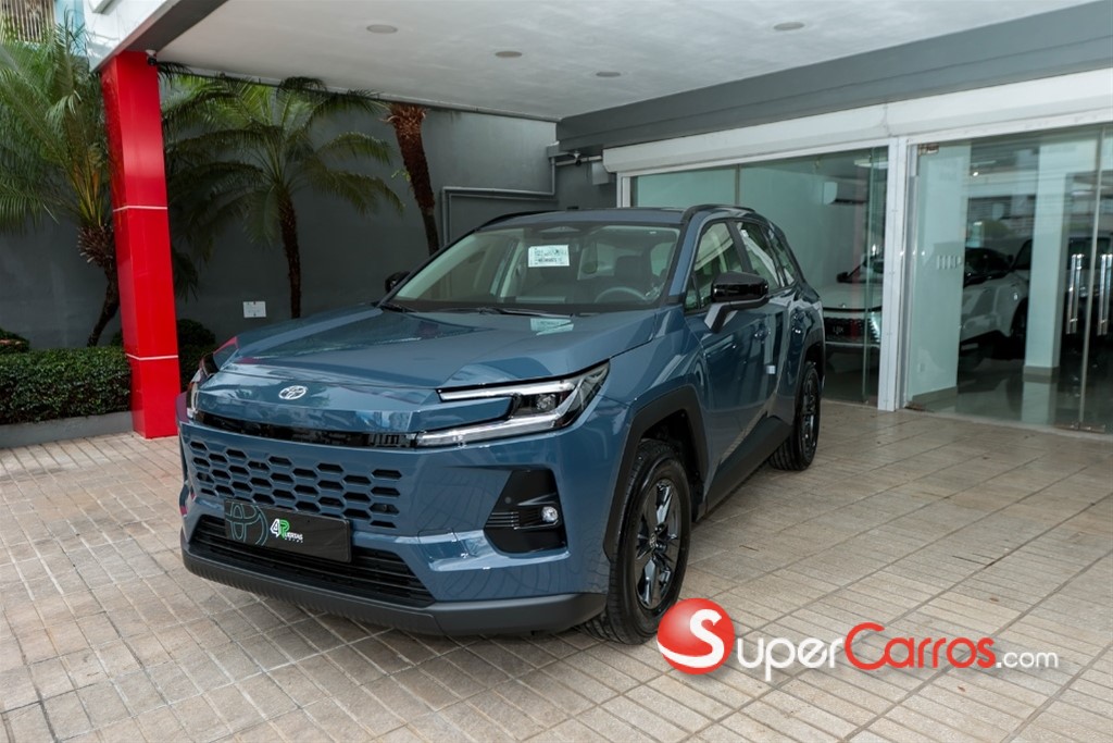 2027 Toyota RAV4 LE