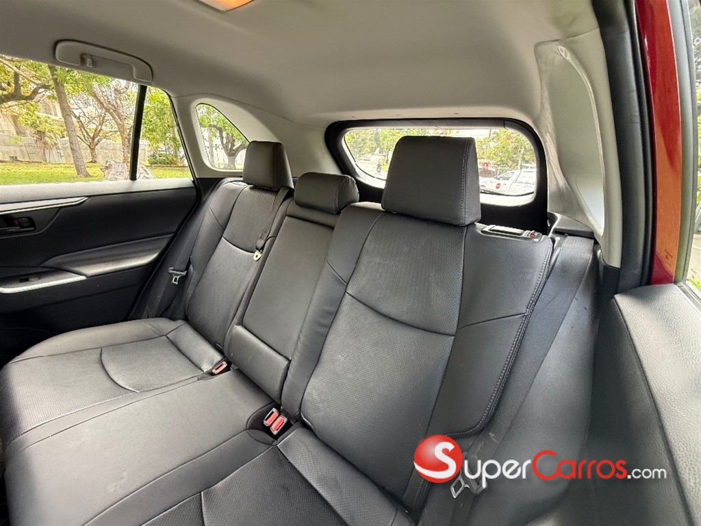 2019 Toyota RAV4 LE Hibrid — foto 10 / 10