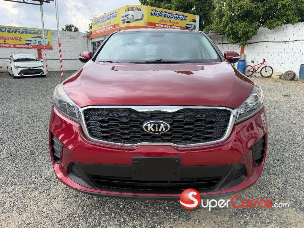 2020 Kia Sorento LX — foto 3 / 9