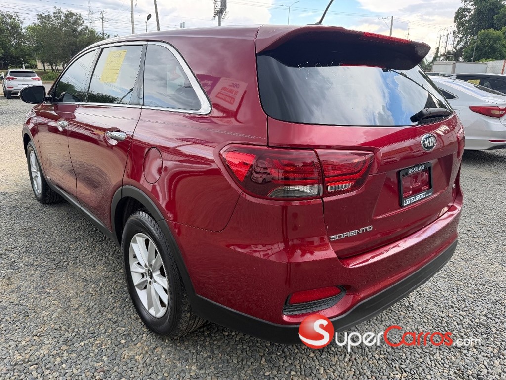 2020 Kia Sorento LX — foto 4 / 9