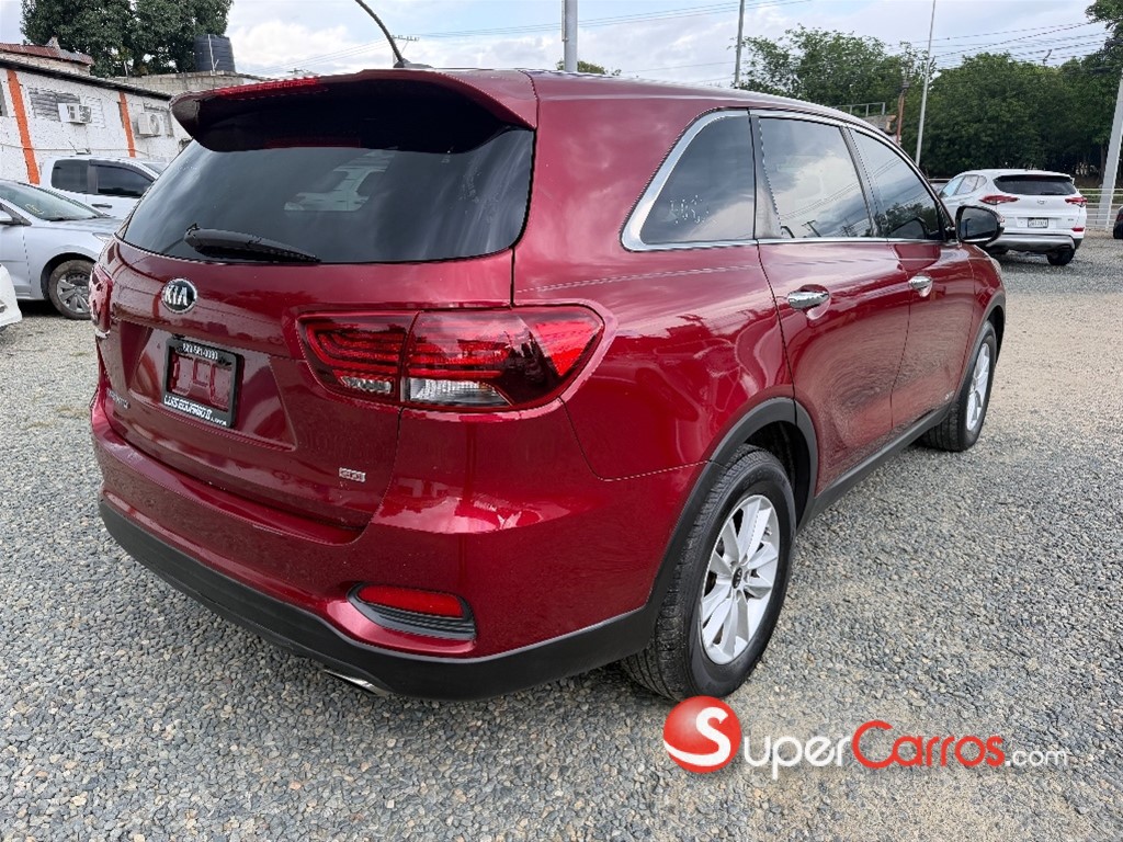 2020 Kia Sorento LX — foto 6 / 9
