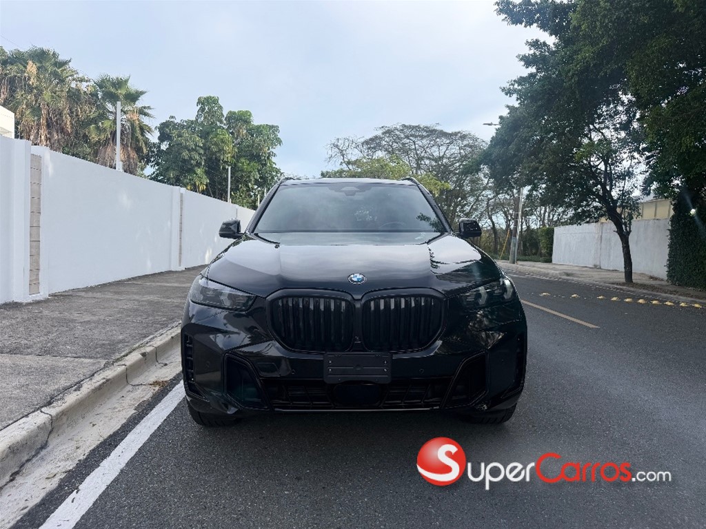 2024 BMW X 5 XDRIVE 40i M PACKAGE — foto 3 / 10