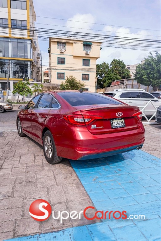 2017 Hyundai Sonata SE — foto 9 / 12