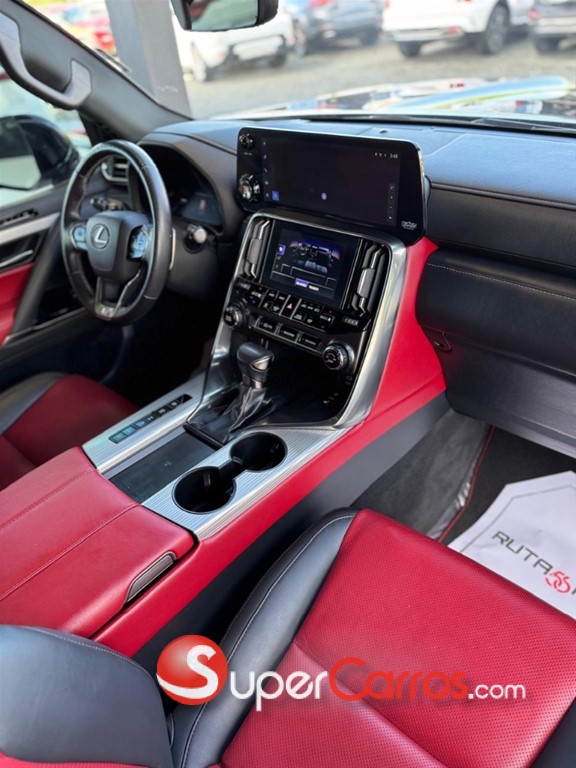 2022 Lexus LX 600 F Sport — foto 4 / 9