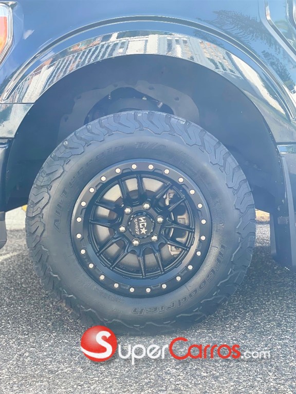 2021 Ford F 150 XLT — foto 7 / 12