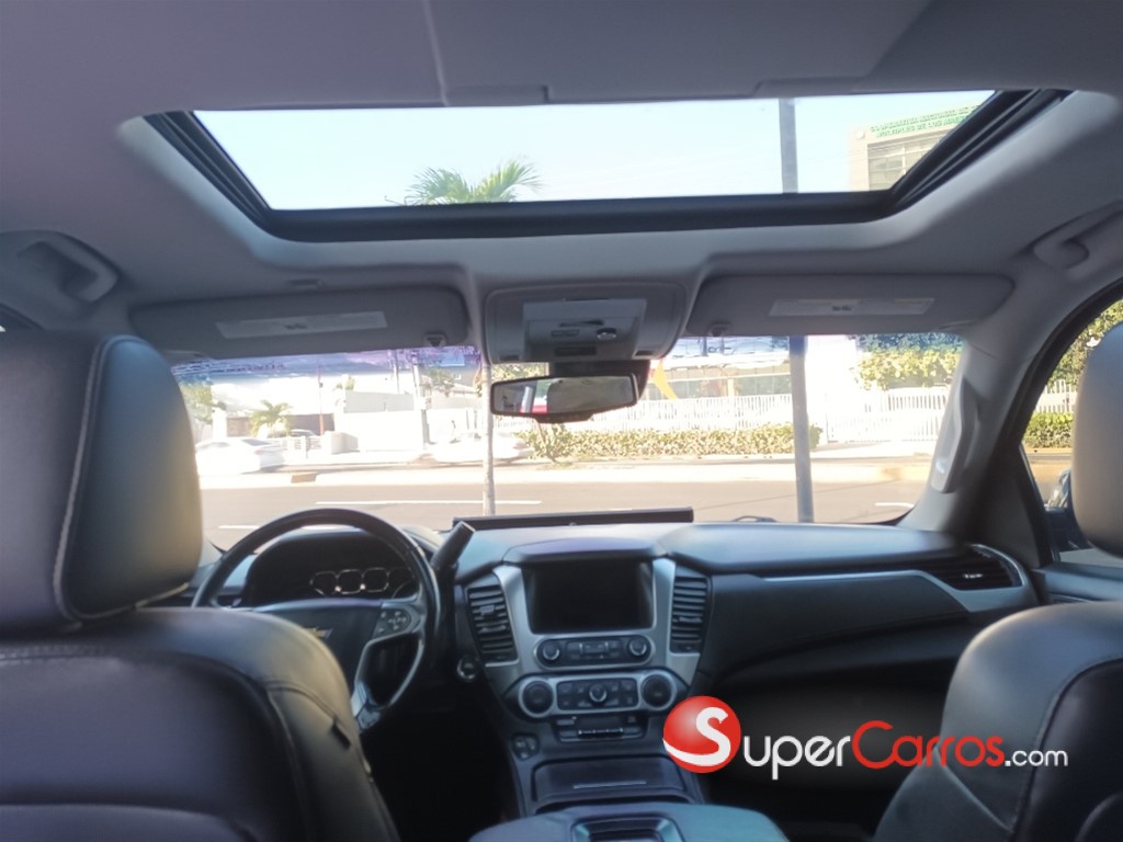 2016 Chevrolet Tahoe LTZ — foto 2 / 7