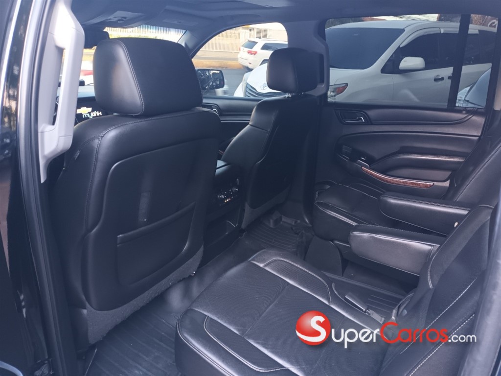 2016 Chevrolet Tahoe LTZ — foto 3 / 7
