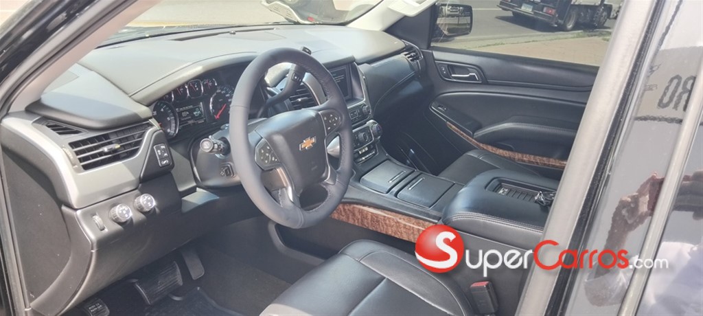 2016 Chevrolet Tahoe LTZ — foto 7 / 7