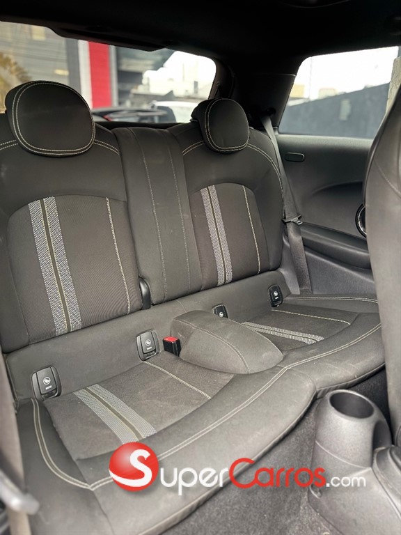 2019 Mini Cooper John Cooper Works — foto 5 / 10