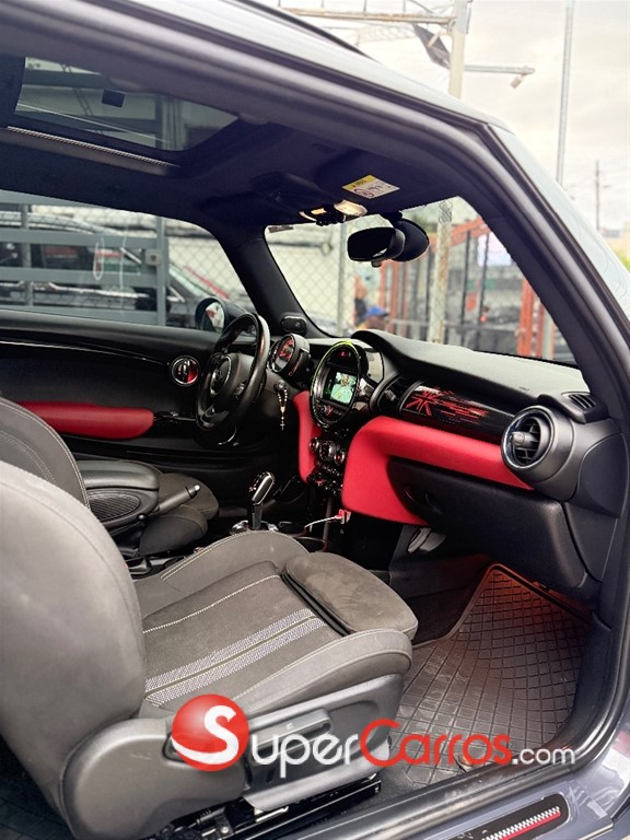 2019 Mini Cooper John Cooper Works — foto 6 / 10