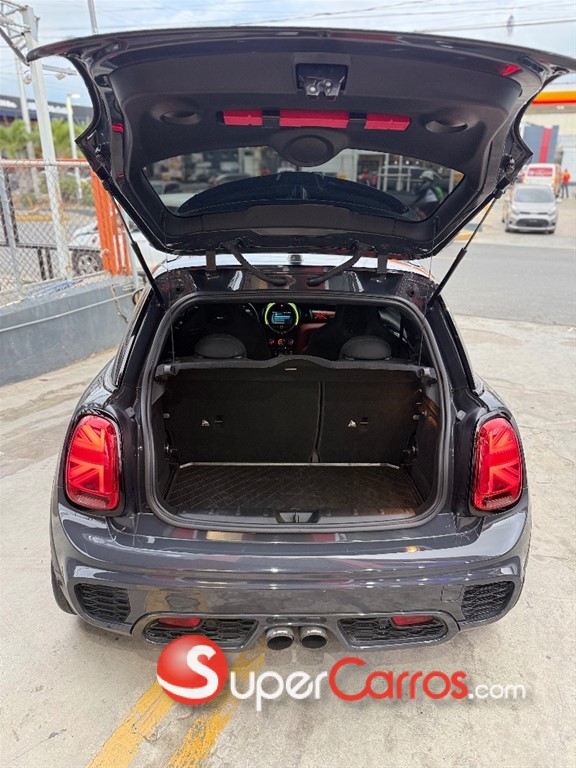 2019 Mini Cooper John Cooper Works — foto 9 / 10